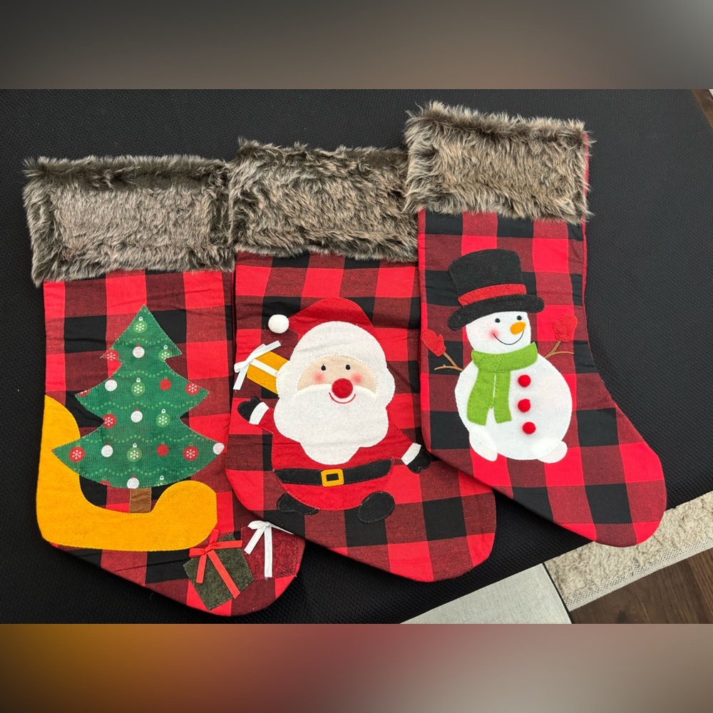 Red Plaid Christmas Stockings (set of 3) NWOT
